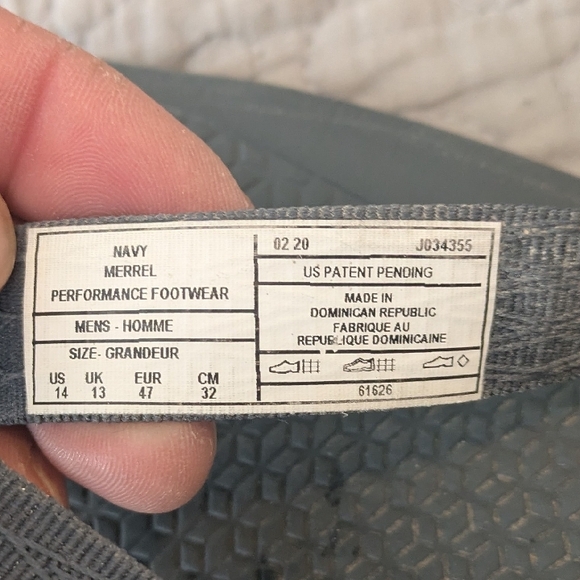 Merrell Gray Flip Flops - Picture 6 of 7